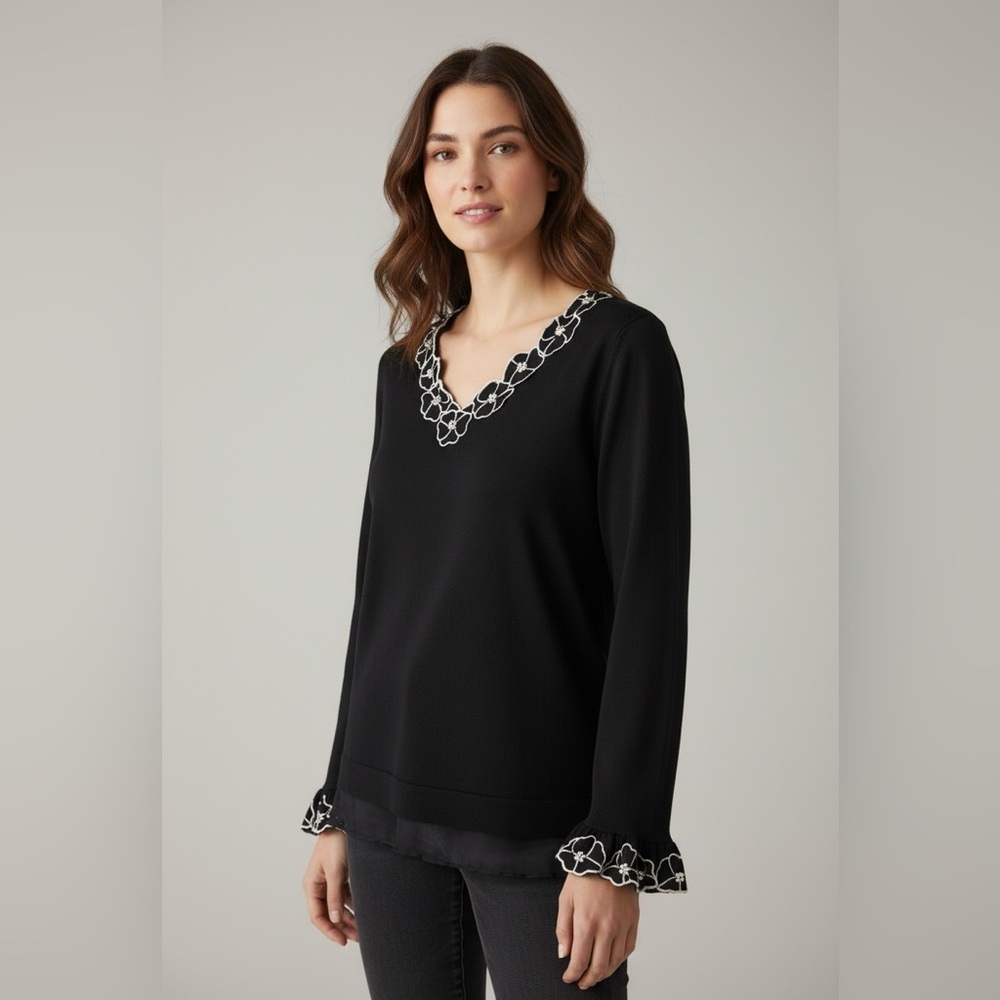 GARDY black knit embroidered blouse excellent condition size medium
